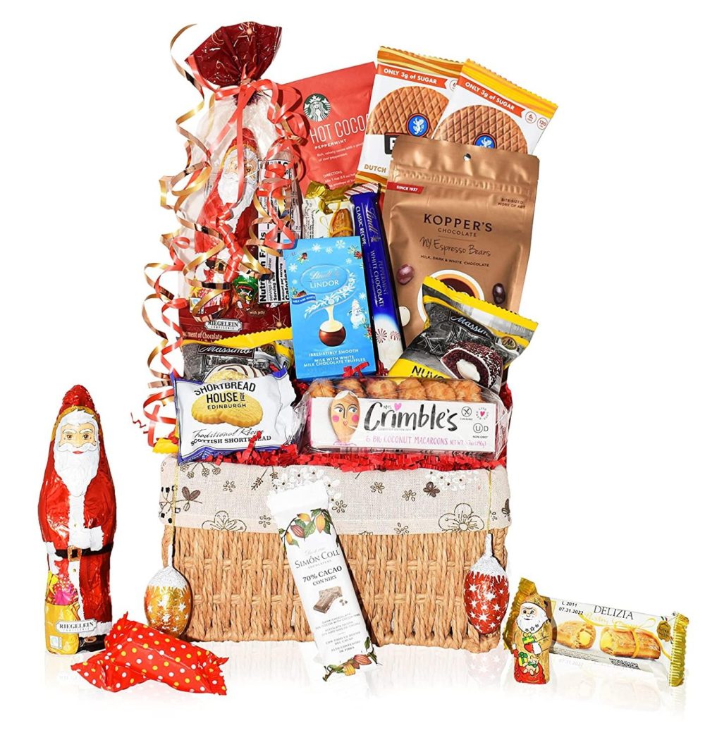 Education & Crafts |  Christmas Baskets – Macaroons, Chocolate, Santa, Walkers, Holiday – Premium Gift Baskets For Family, Friends, Colleagues, Office, Men,, Corporate, Him, Her Education & Crafts Education & Crafts