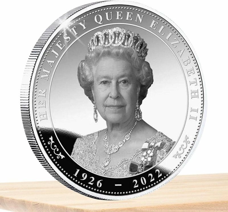 Home Décor |  Queen Elizabeth Ii Commemorative Coins Home Décor Home Décor